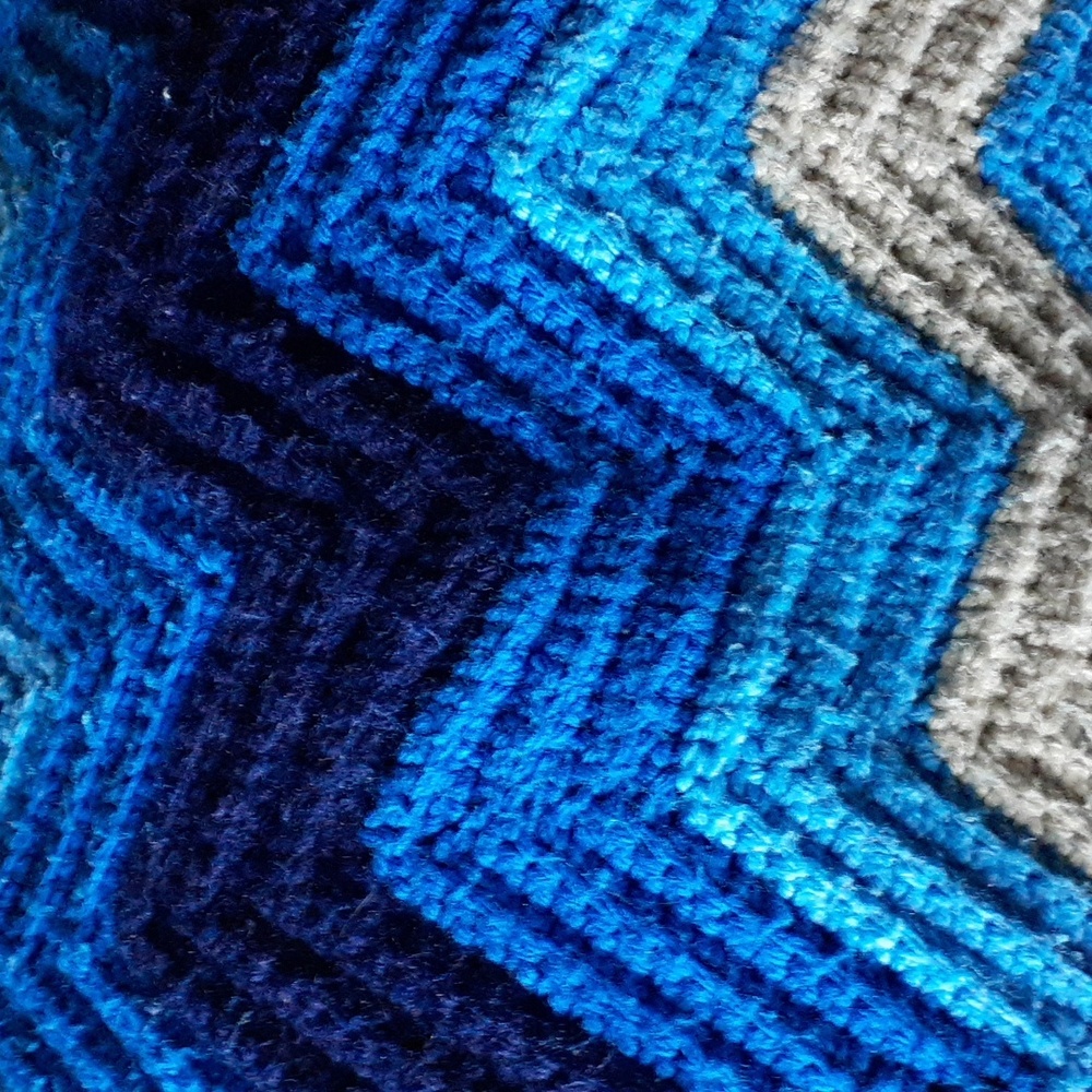 Vintage Huge hand crotched throw